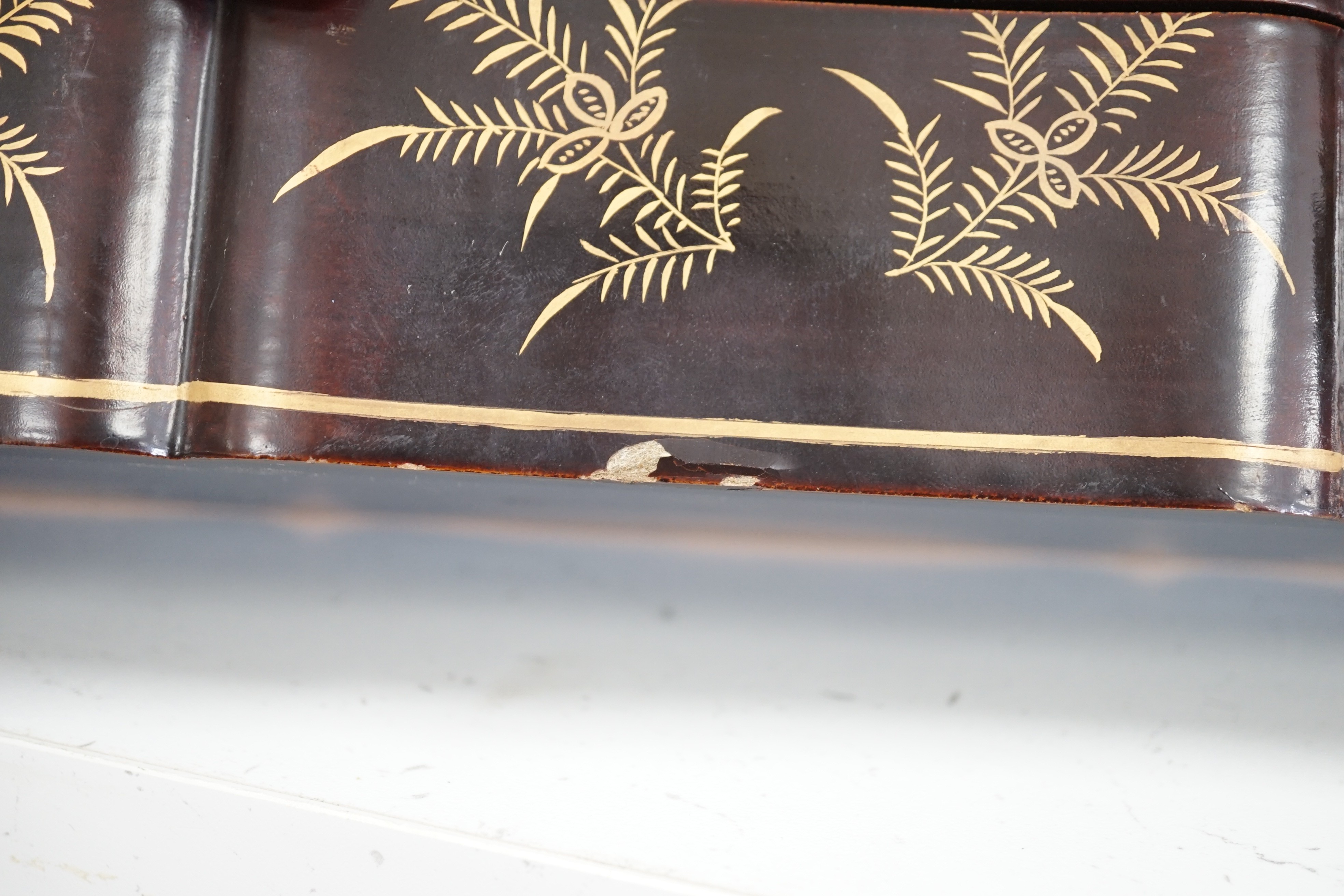 A 19th century Chinese export lacquer fan case, 40.5cm